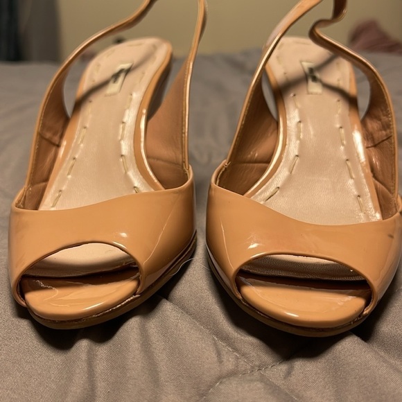 Miu Miu Wedge Patent Leather Pink Nude Sling Back Heel Flawed Size 4 - Picture 5 of 15